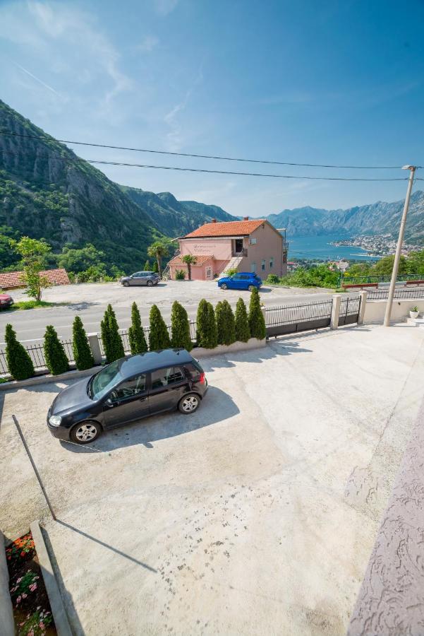 Boka Bay Leilighet Kotor Eksteriør bilde